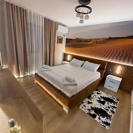 Superior 2Br Apartment Тирана Екстер'єр фото